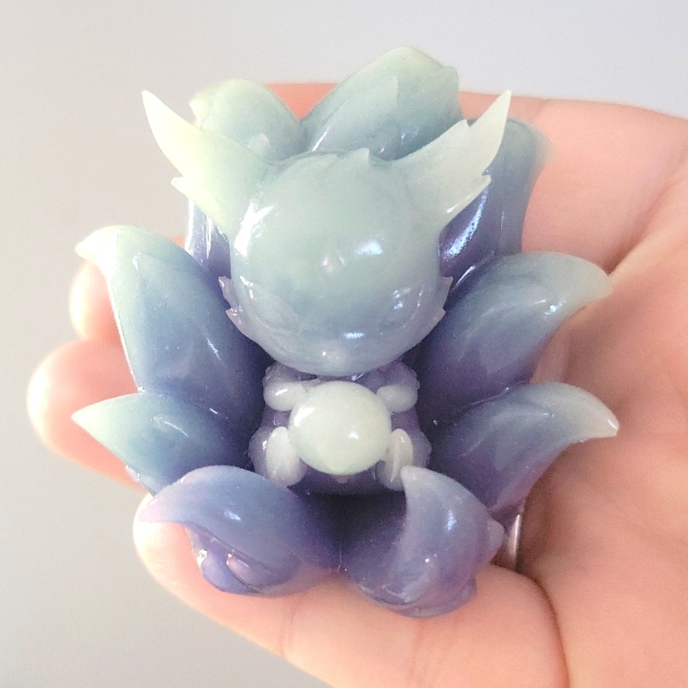9 tailed fox Luminous stone